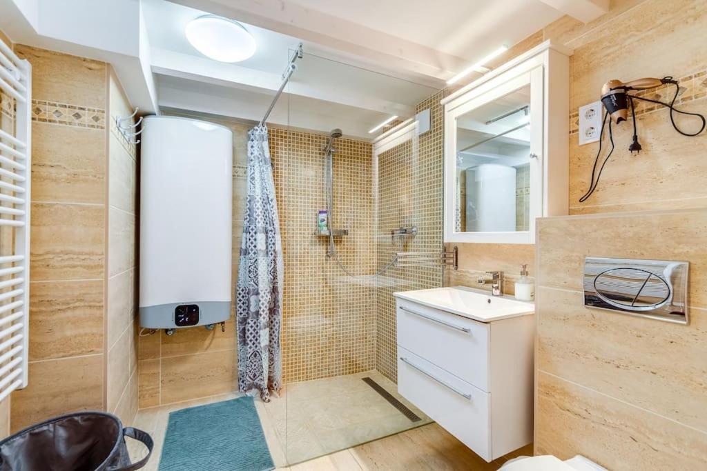 Amazing Kazinczy Flat No. 1 בודפשט מראה חיצוני תמונה